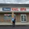 Cần Thợ Và Sang Tiệm Ở Parma, OH.