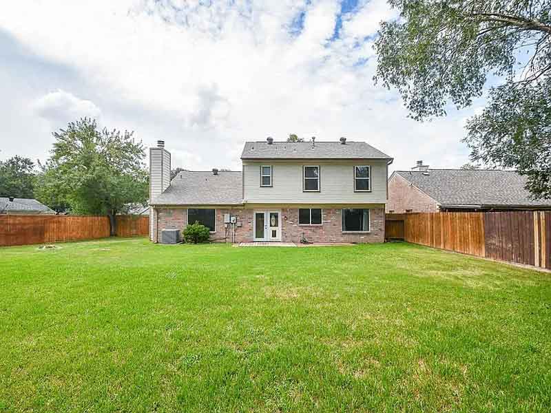 Nhà 3 Phòng Ngủ Tại Houston Giá $260,000 – Không Gian Sống Lý Tưởng Cho Gia Đình Bạn