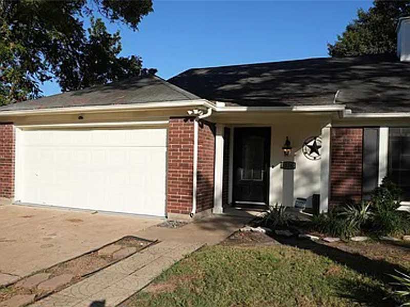 Sở Hữu Ngay Nhà 3 Phòng Ngủ, Sân Rộng & Hồ Bơi – Vị Trí Đắc Địa Houston