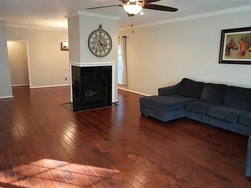 Sở Hữu Ngay Nhà 3 Phòng Ngủ, Sân Rộng & Hồ Bơi – Vị Trí Đắc Địa Houston