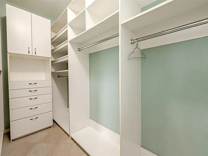 Cho thuê nhà 8923 Willow Wind Ln, Houston, TX 77083 - $2,200/tháng