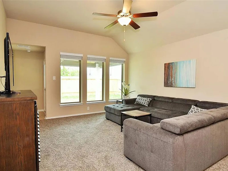 Cho Thuê Nhà Mới Xây Tại Richmond, TX – Chỉ $2,350/tháng