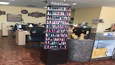 Cần Thợ Nails Có Kinh Nghiệm Bao Lương $1000/ 6 Ngày Thợ Chan Tay Nước Có Chỗ Ở In New Mexico