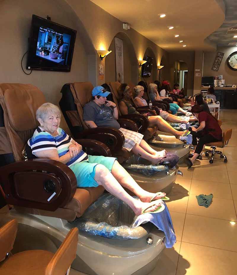 Cần Thợ Nail Có Kinh Nghiệm Bột Thợ Làm Đủ Thứ Income $1200-$1700/ Tuần In Marshall Texas