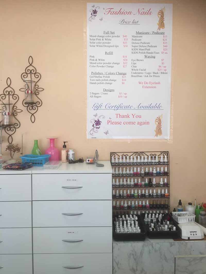 Cần Bán Tiệm Nail Income Ổn Định Nhanh Lấy lại Vốn Gần Conroe Texas