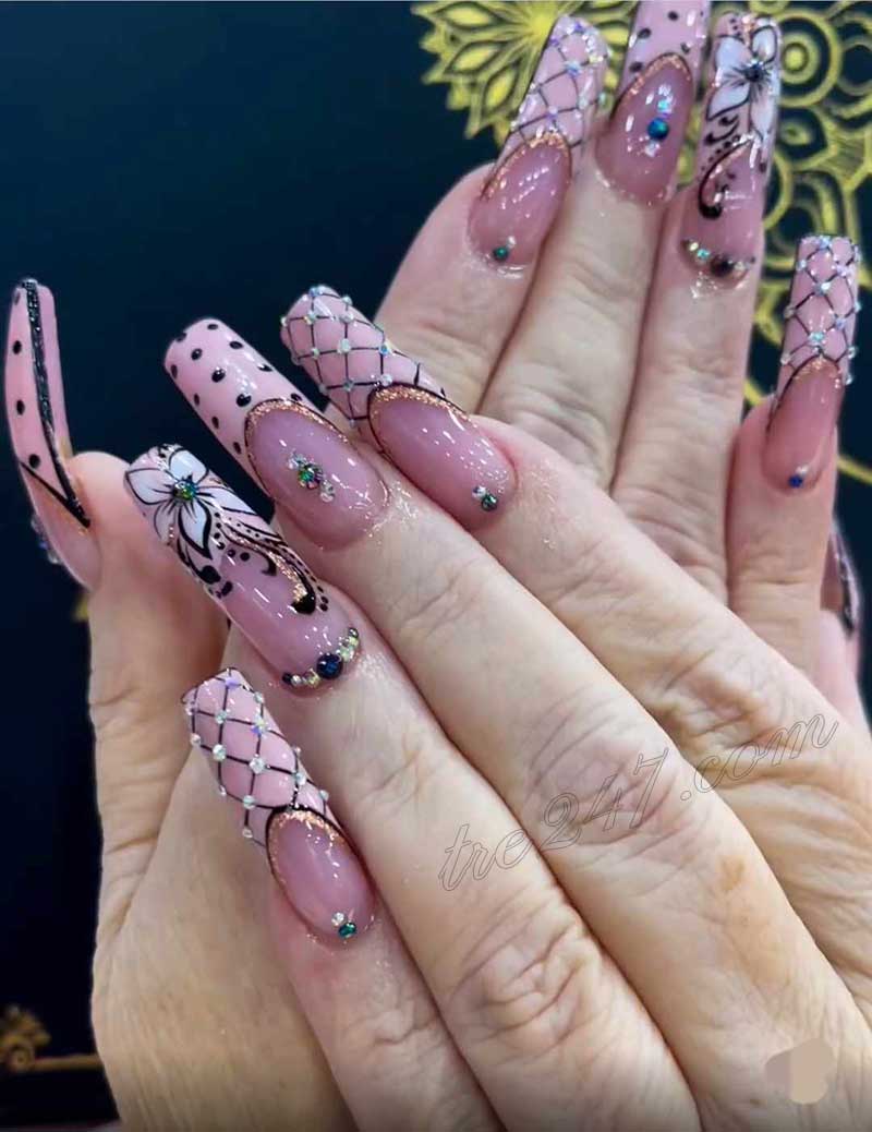 Cần Thợ Nails In Port Charlotte FL.