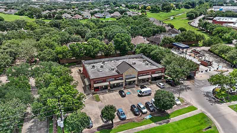 Sang Tiệm Nails Nhỏ Xinh Ở Missouri City, Texas