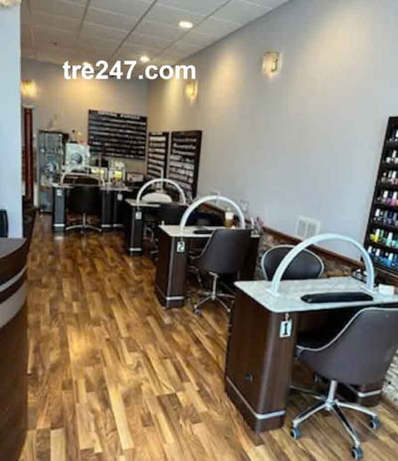 Cần Sang Tiệm Nails In Oswego, Illinois