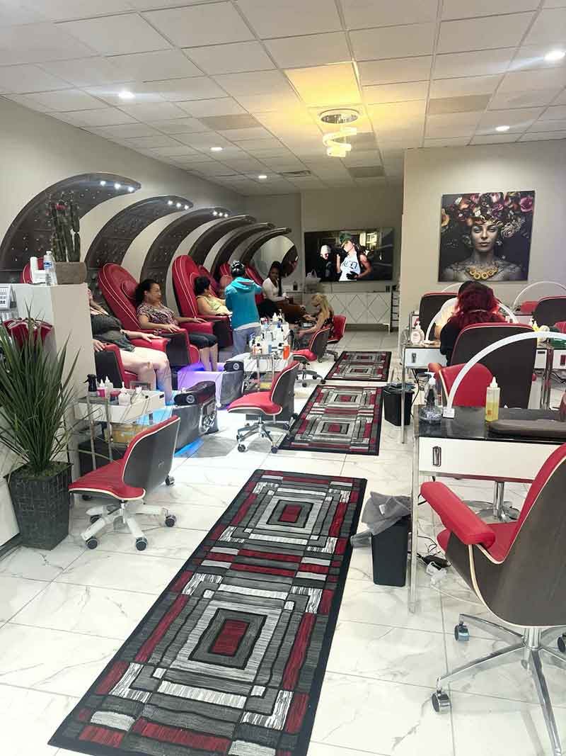 Cần Sang Tiệm Nail Mới Remodel Ở Wyoming MI 49509