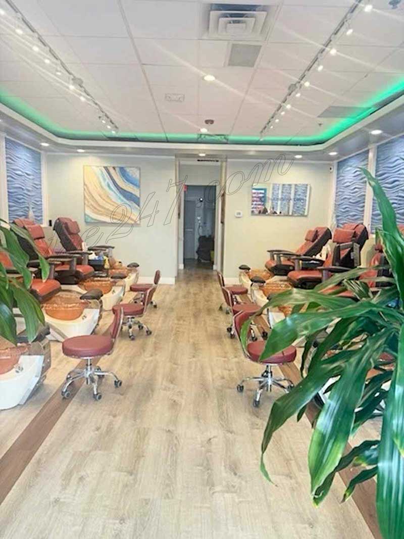 Sang Tiệm Nail Lâu Năm Ở Maple Valley WA