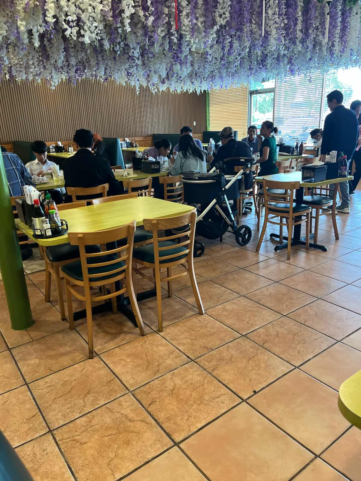Cần Sang Nhà Hàng Vùng Pembroke Pines, FL