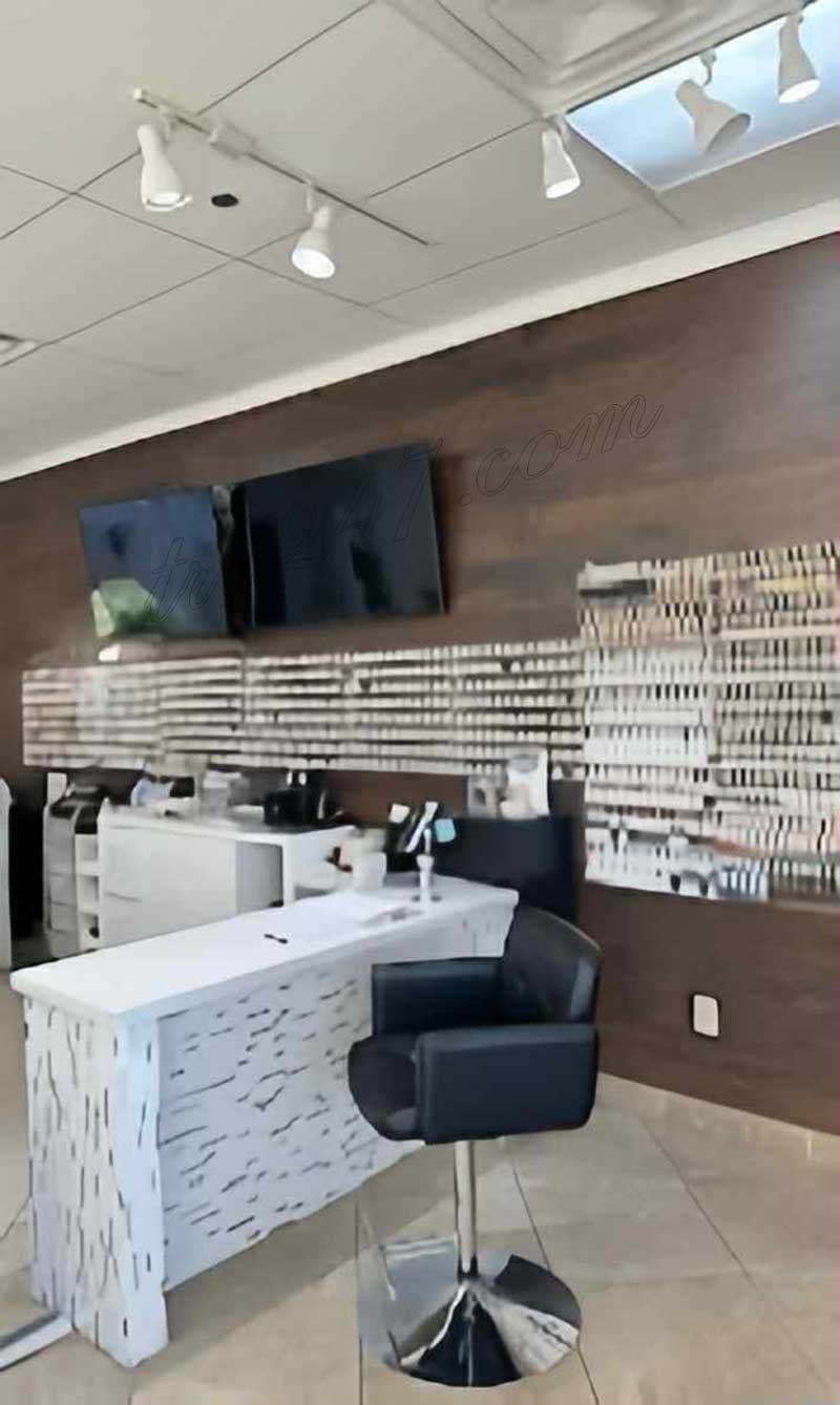 Sang Gấp 2 Tiệm Nail Gía Tốt Ở AZ