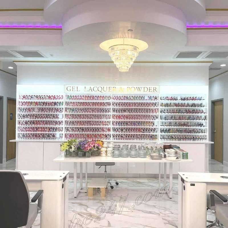 Cần Sang Lại Tiệm Nail Vùng Oviedo, Florida.