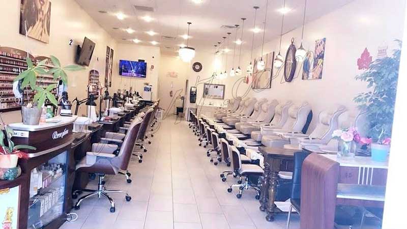 Sang Gấp Tiệm Nails Ở Central Falls RI
