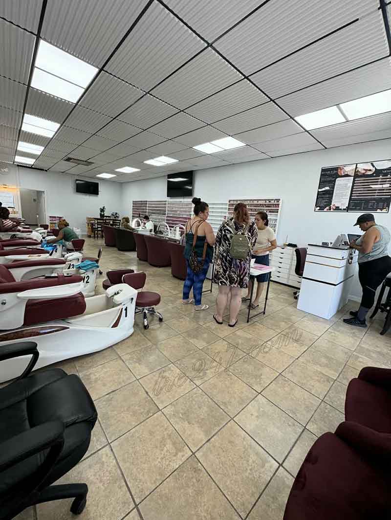 SANG TIỆM NAILS – TALLAHASSEE, FL