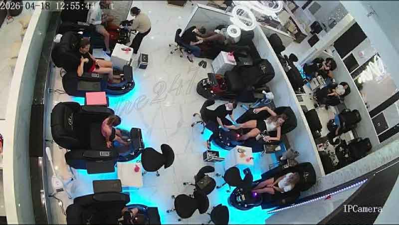 Sang Tiệm Nail – Galaxy Nail Lounge Spa (Fort Myers)