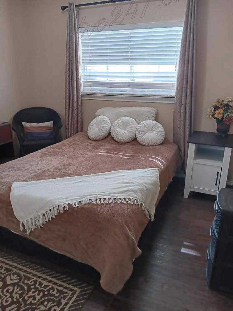 Room for Rent – Move-In Ready – Quiet Home in San Antonio 78245, TX