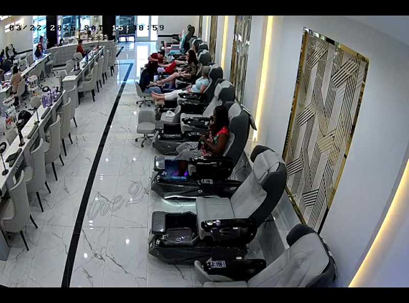 Cần Sang Tiệm Nail Tại Khu Chợ Publix – Columbus, Georgia