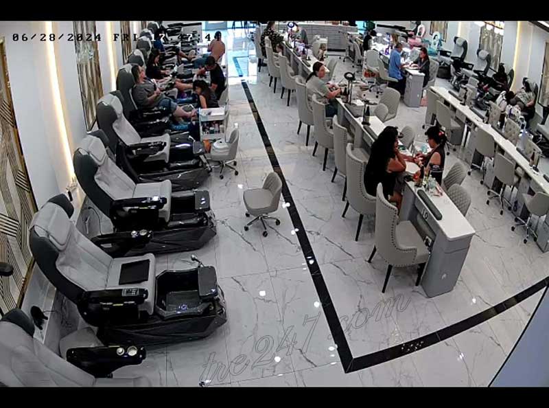 Cần Sang Tiệm Nail Tại Khu Chợ Publix – Columbus, Georgia