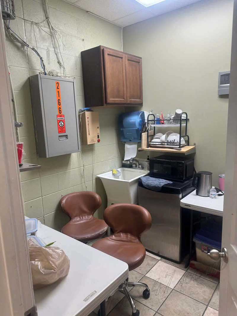 CẦN SANG TIỆM NAIL – INCOME CAO VÙNG CARMEL, INDIANA 