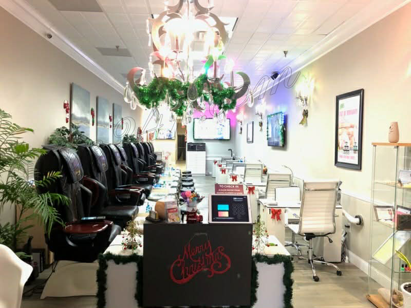 CẦN THỢ NAIL GẤP GẤP GẤP GẤP……..