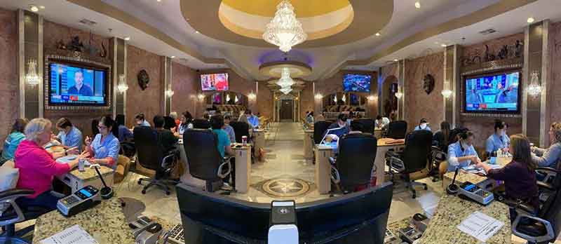 Cần Thợ Nail Ở Tyler Texas