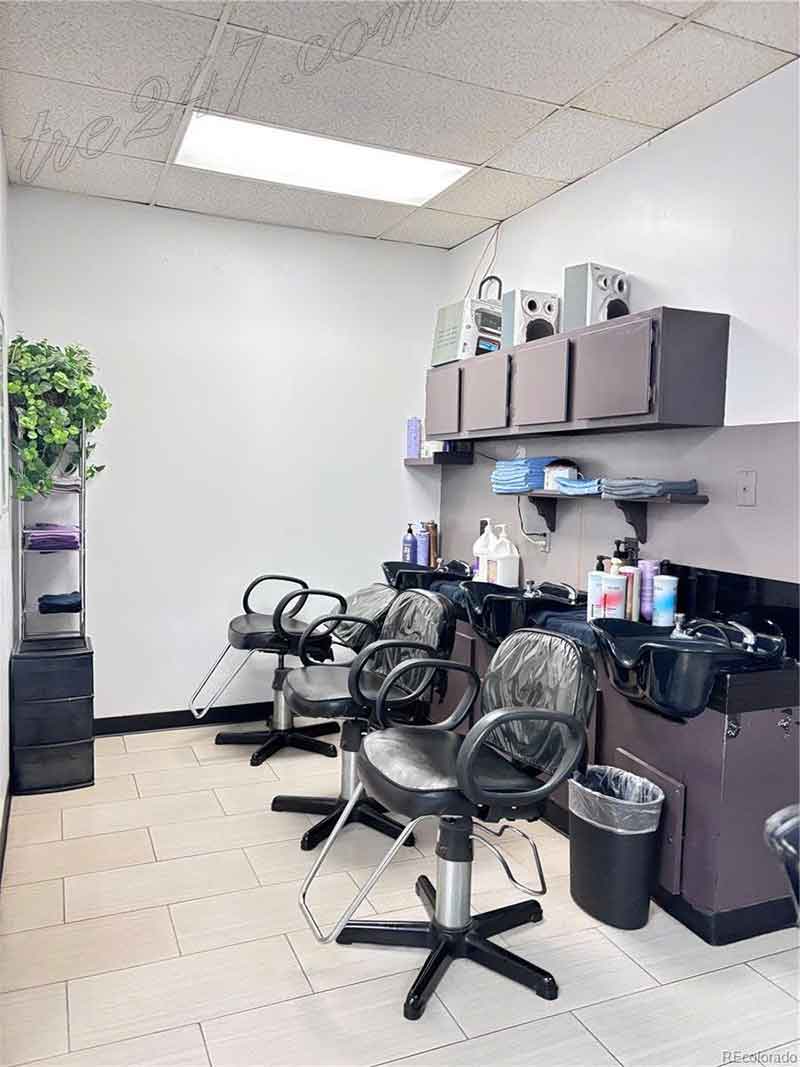 BÁN SALON TÓC TẠI DENVER COLORADO