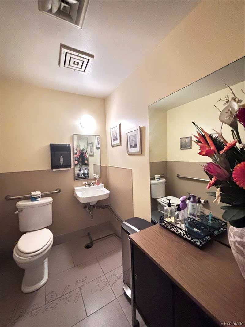 BÁN SALON TÓC TẠI DENVER COLORADO