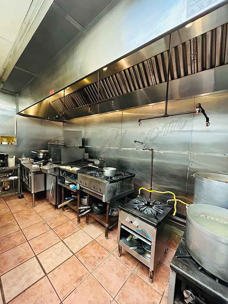 Cần Sang Tiệm Phở Good Location In Plano TX