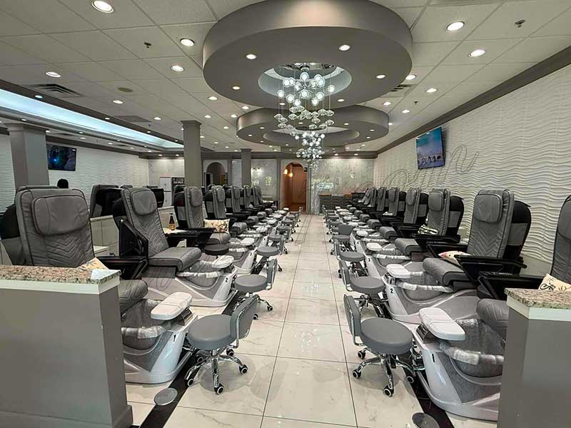 Tiệm Nail Khu Đông Đúc In Dunwoody GA Cần Sang Nhượng