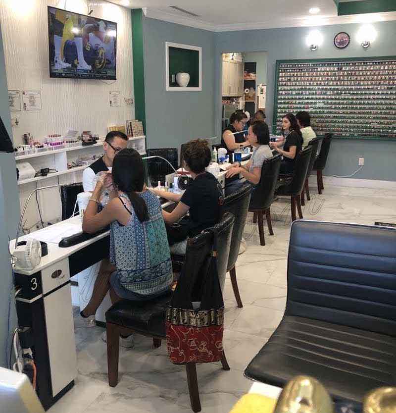Cần Thợ Nail In Destin FL