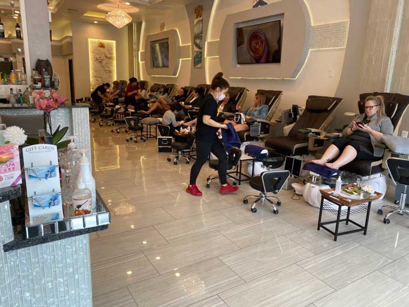 Cần Thợ Nails Làm Ở Dallas Texas