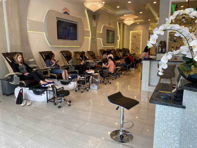 Cần Thợ Nails Làm Ở Dallas Texas