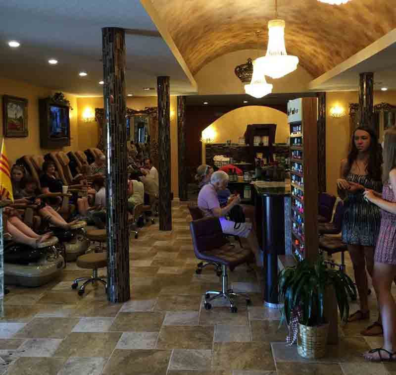 Cần Thợ Nails In Lindale, TX