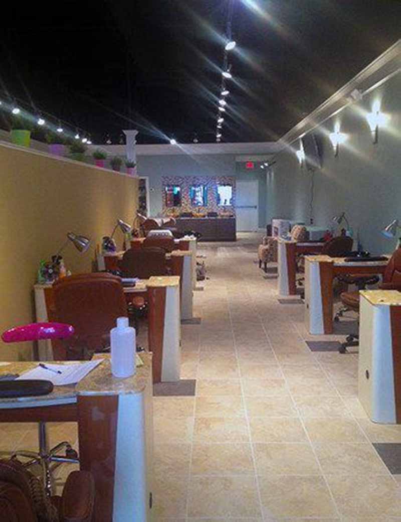 Cần Thợ Nails In Lexington, SC