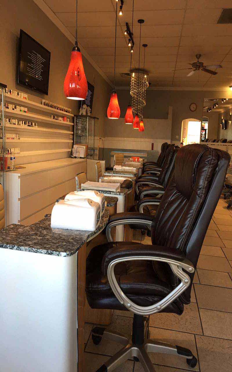 Cần Sang Tiệm Nail  Nhanh Lấy Lại Vốn