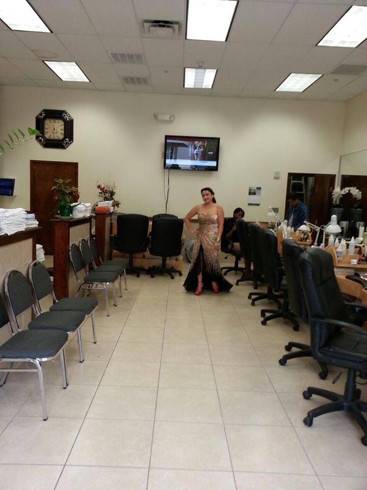 Cần Sang Tiệm Nail Good Location In LA