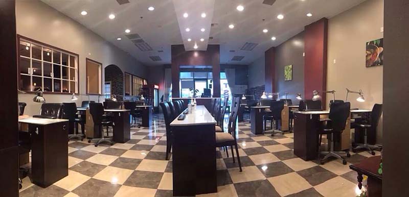 Cần Thợ Nails Bột Giỏi Và Chân Tay Nước