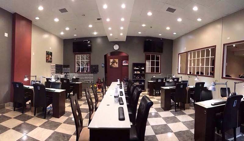 Cần Thợ Nails Bột Giỏi Và Chân Tay Nước