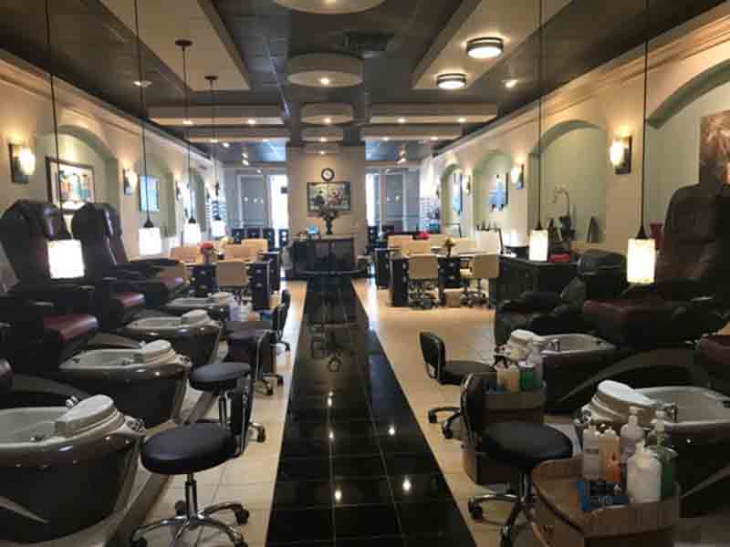 Cần Bán Tiệm Good Location, Good Income In Missouri