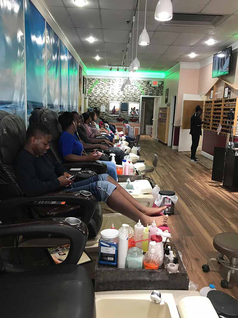 Cần Thợ Nails Làm Ở Richland, Mississippi, Bảo Đảm Ăn Chia trên $1000/Tuần