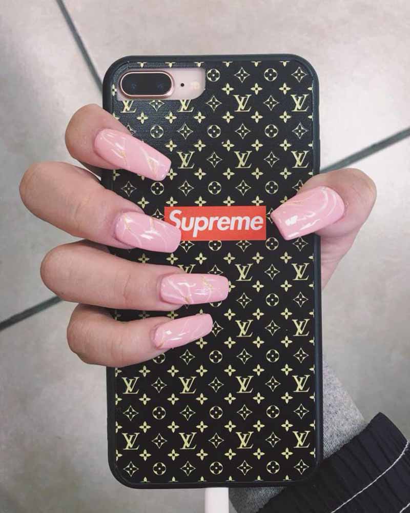 Cần Gấp Thợ Nails Biết Bột Or Chân Tay Nước Làm Vùng Springfield MO