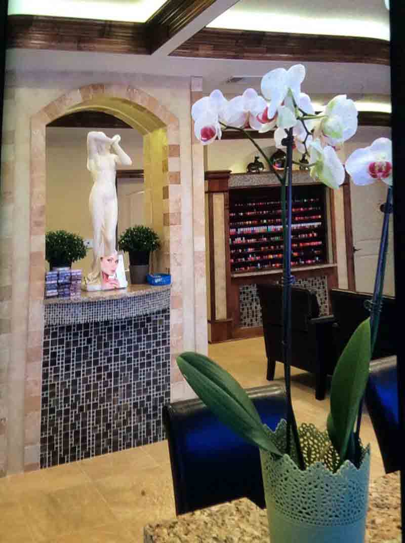 Cần Thợ Nails Gấp Bao Lương $ 4000 - $ 5000 In Texas