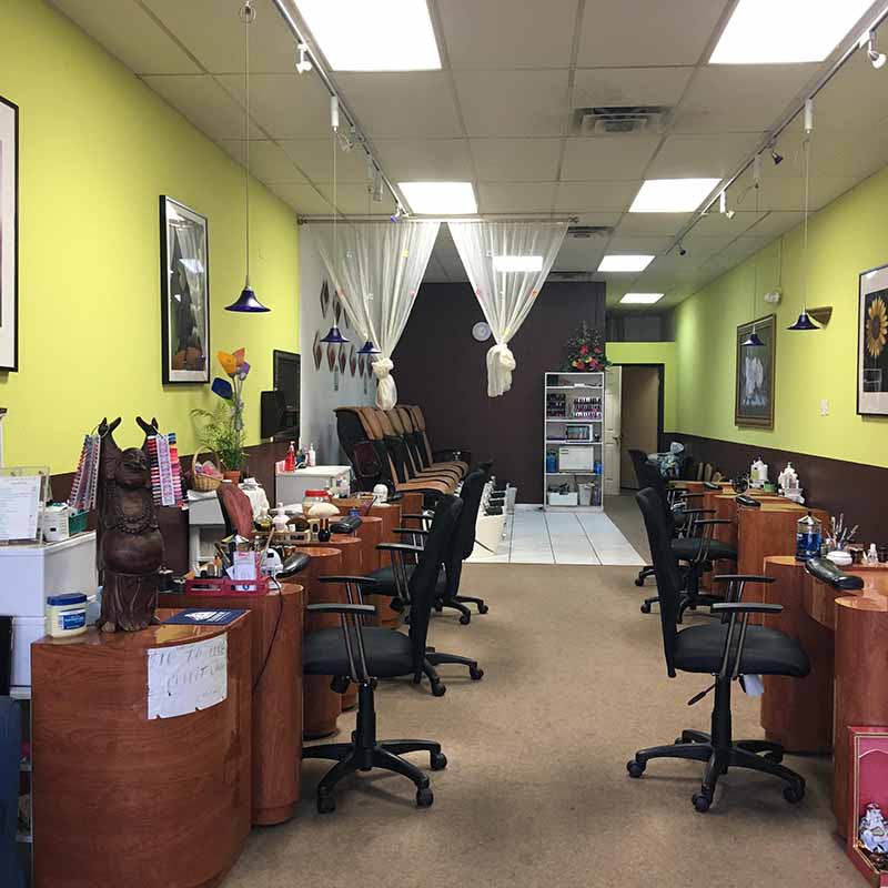 Cần Sang Gấp Tiệm Nail Giá Rẻ In Avon Park Florida