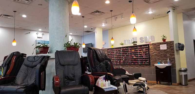 Cần Gấp Thợ Nails Làm Everything Khu Đông Khách In Evergreen Park IL