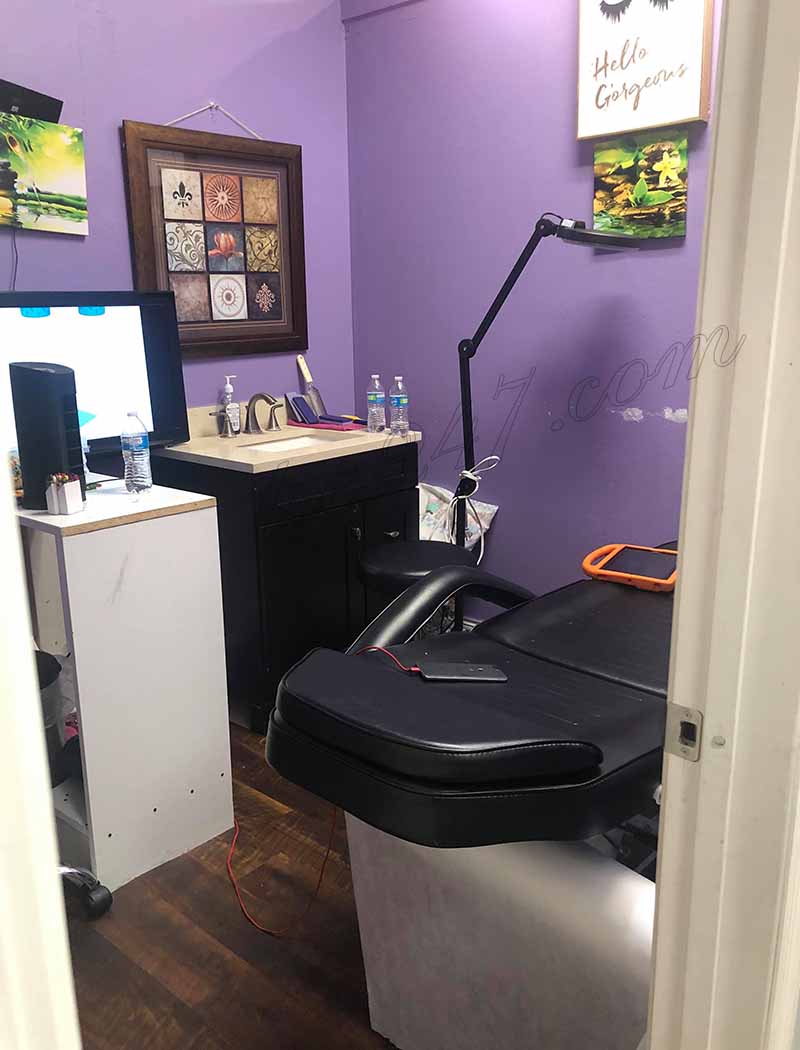 Cần Sang Tiệm Nail In Oviedo FL