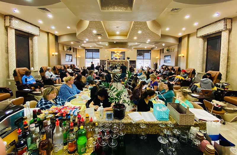 Cần Thợ Nail In San Antonio Texas