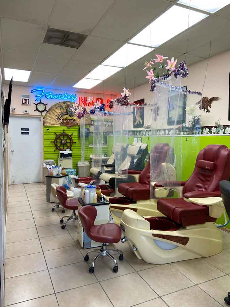 Cần Sang Tiệm Nail In Defuniak Springs FL