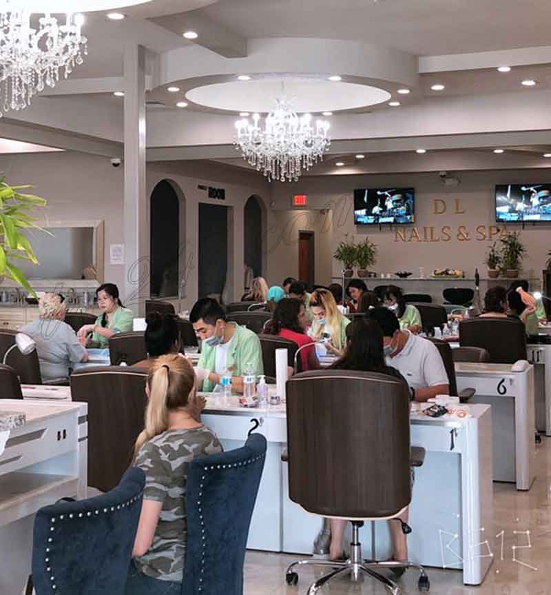 Tuyển Thợ Nail Gấp In Orlando FL