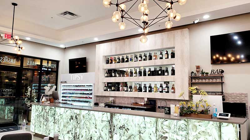 Nail Technician madicure and pedicure